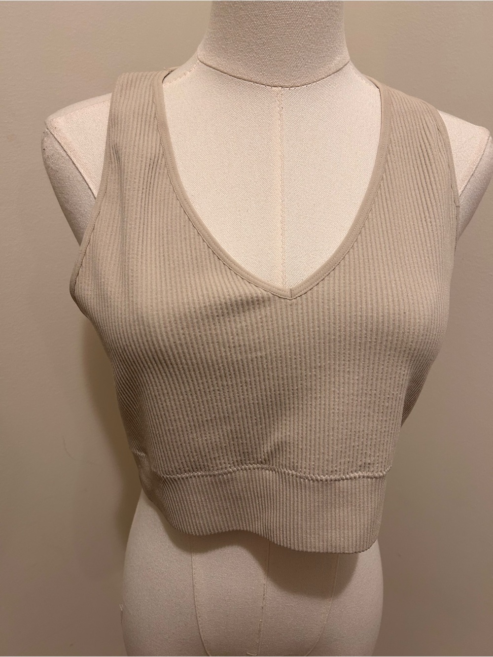 NWT!  GARAGE crop tank